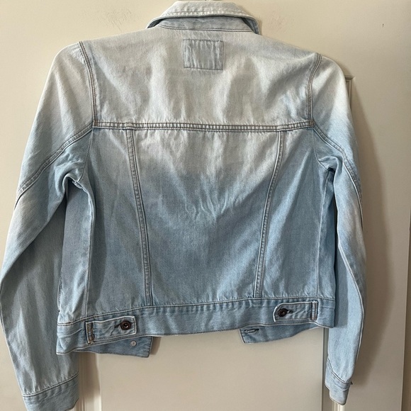 Forever 21 Light Blue Wash Denim Jacket Women’s Size Small - Picture 2 of 12